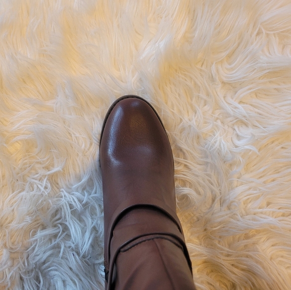 NEW JustFab To The Knee Boots. PRICE FIRM - Picture 3 of 5